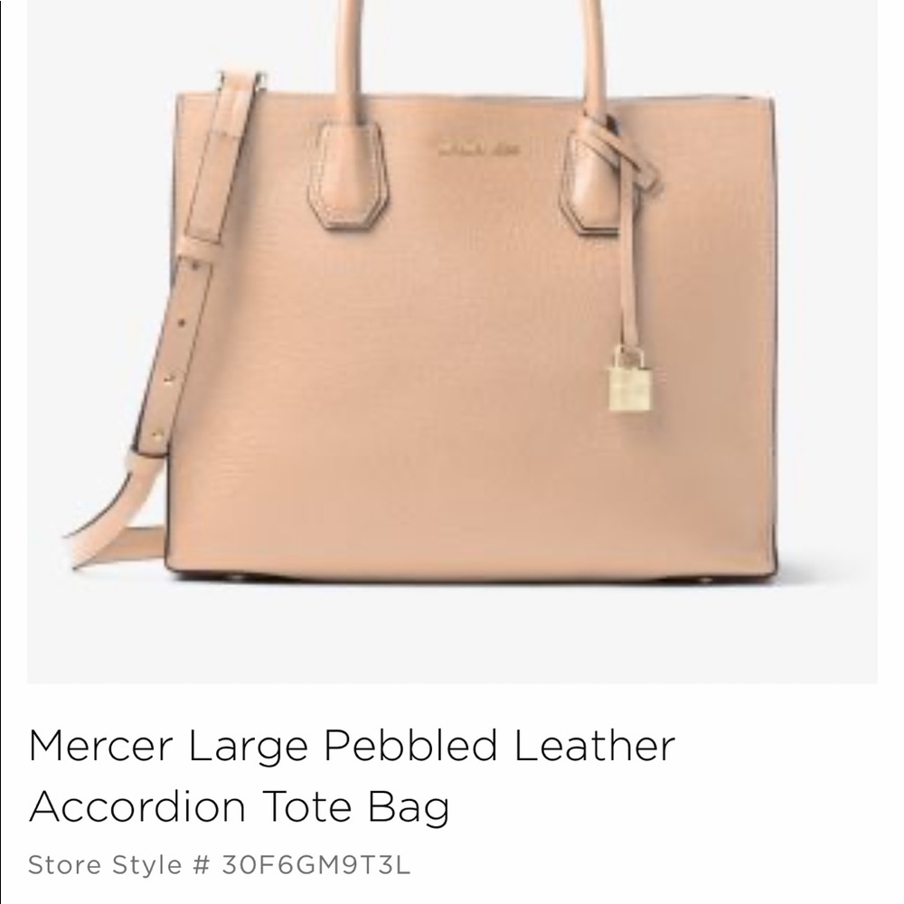 Monogram (KW) Michael Kors Tote